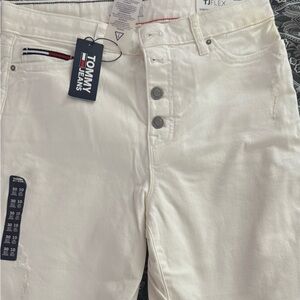 Women’s White Casual Shorts